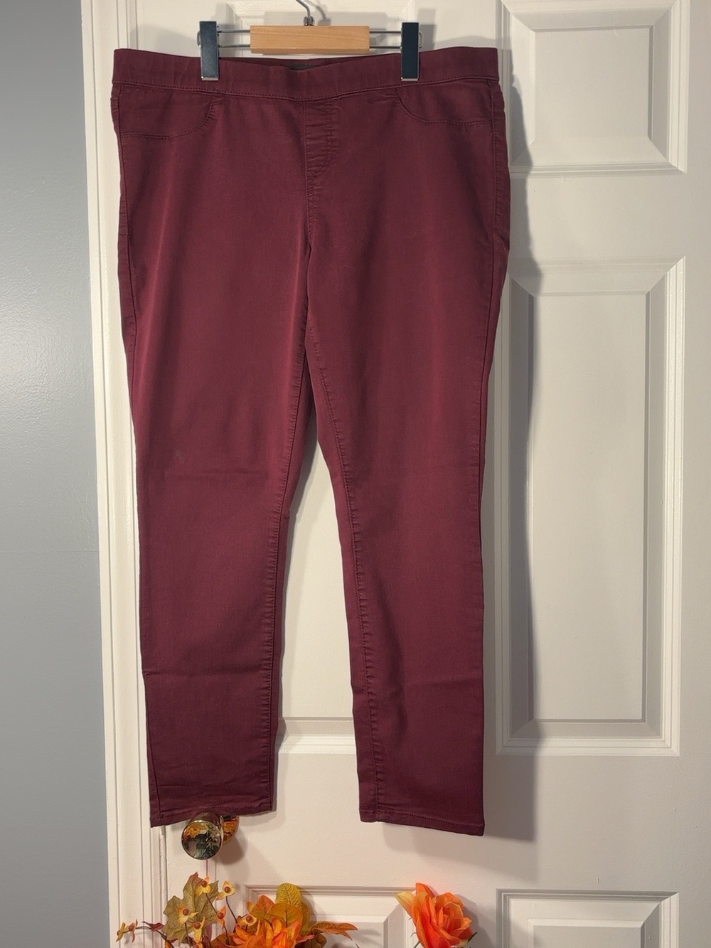 No Boundaries Women’s Burgundy Wine Skinny Jeggings XL 15-17 Stretch
